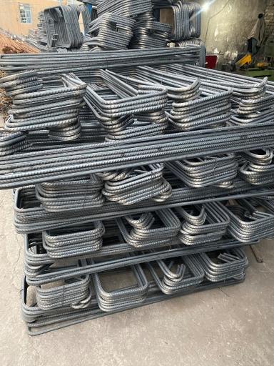 آهن آلات خنجری