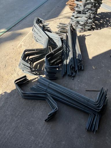 عکس آهن آلات خنجری