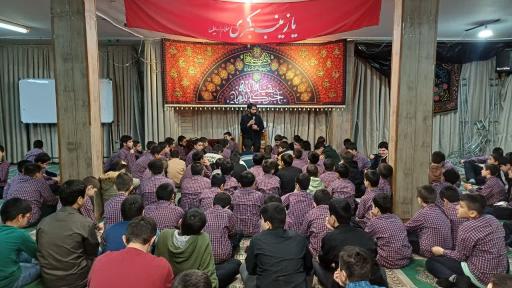 عکس دبیرستان متوسطه اول پسرانه آیات