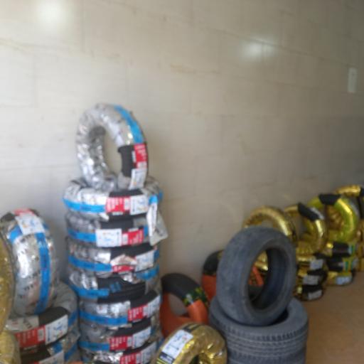 عکس لاستیک ابوالفضل 