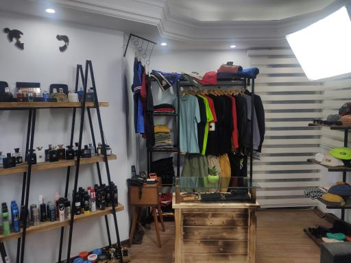 عکس سالن زیبایی آقایان آلمو