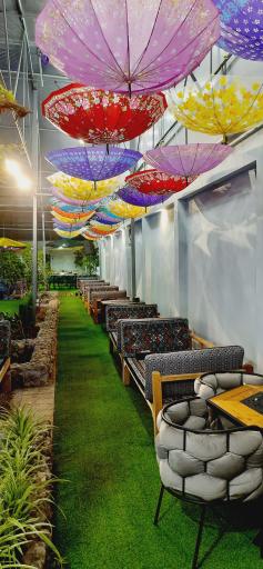 عکس باغ رستوران آپادانا 