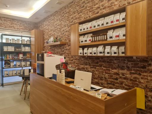 عکس کافی شاپ لاوالی