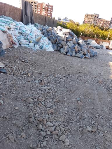 عکس مصالح ساختمانی قائم