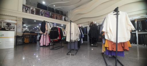 عکس فروشگاه لباس عظیمی