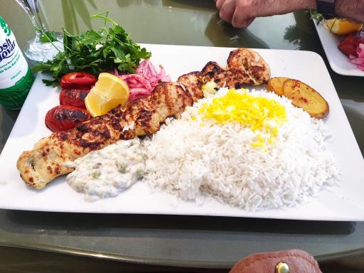 عکس رستوران نخلستان