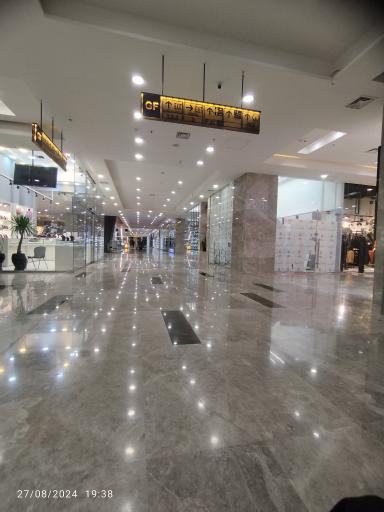 عکس مجتمع تجاری اقامتی جهان نما