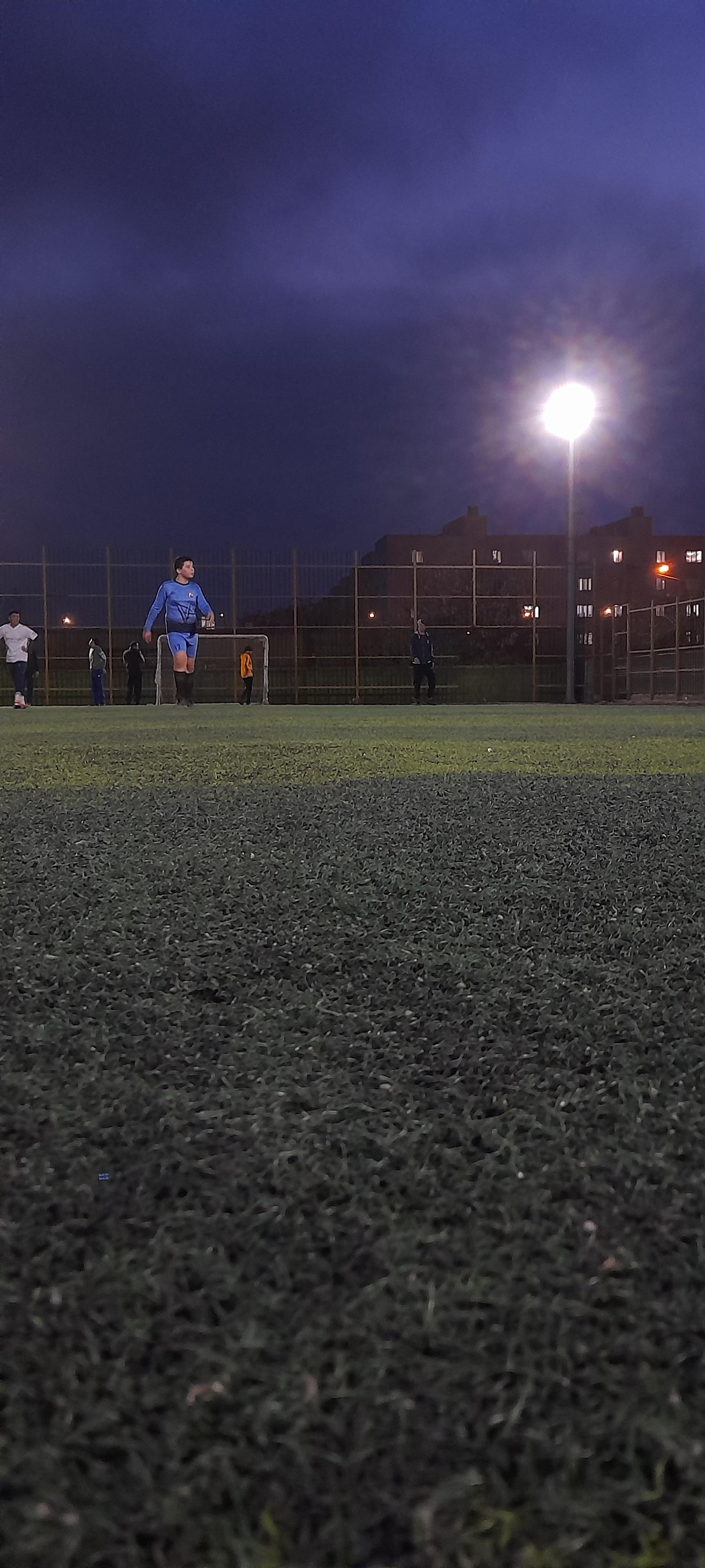 عکس زمین فوتبال