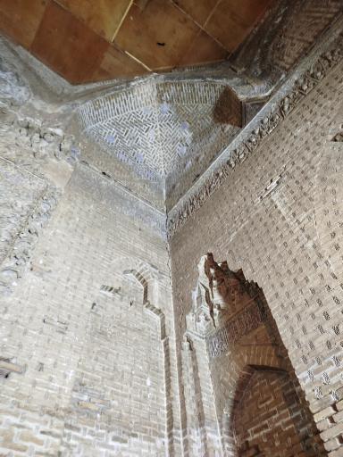 عکس مسجد و مدرسه حیدریه