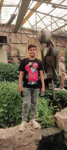 عکس باغ گل‌ های گرمسیری