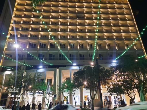 عکس مجتمع تجاری اقامتی جهان نما