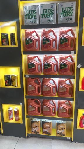 عکس تعویض روغن مرادی