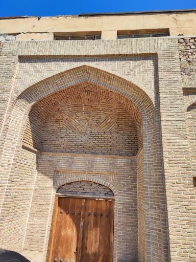 عکس مسجد و مدرسه حیدریه