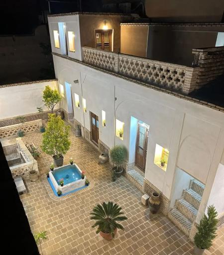 عکس اقامتگاه سنتی ارباب علی