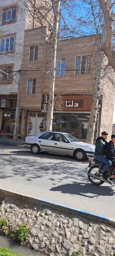 عکس آرایشگاه مردانه دلتا