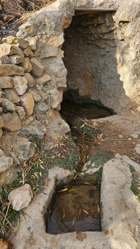 عکس چشمه میانبند