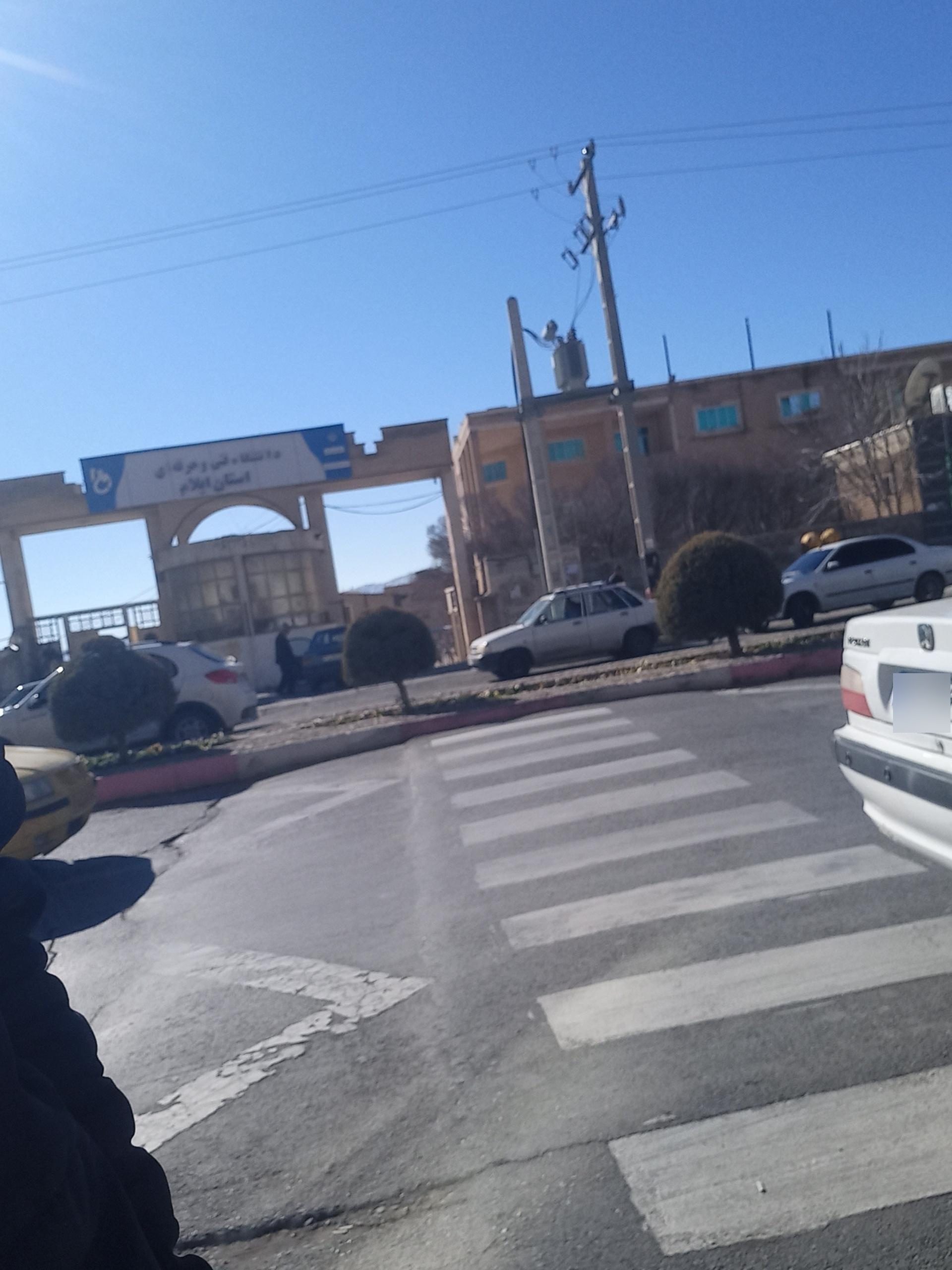 عکس دانشگاه ملی مهارت - آموزشکده ملی مهارت دختران ایلام