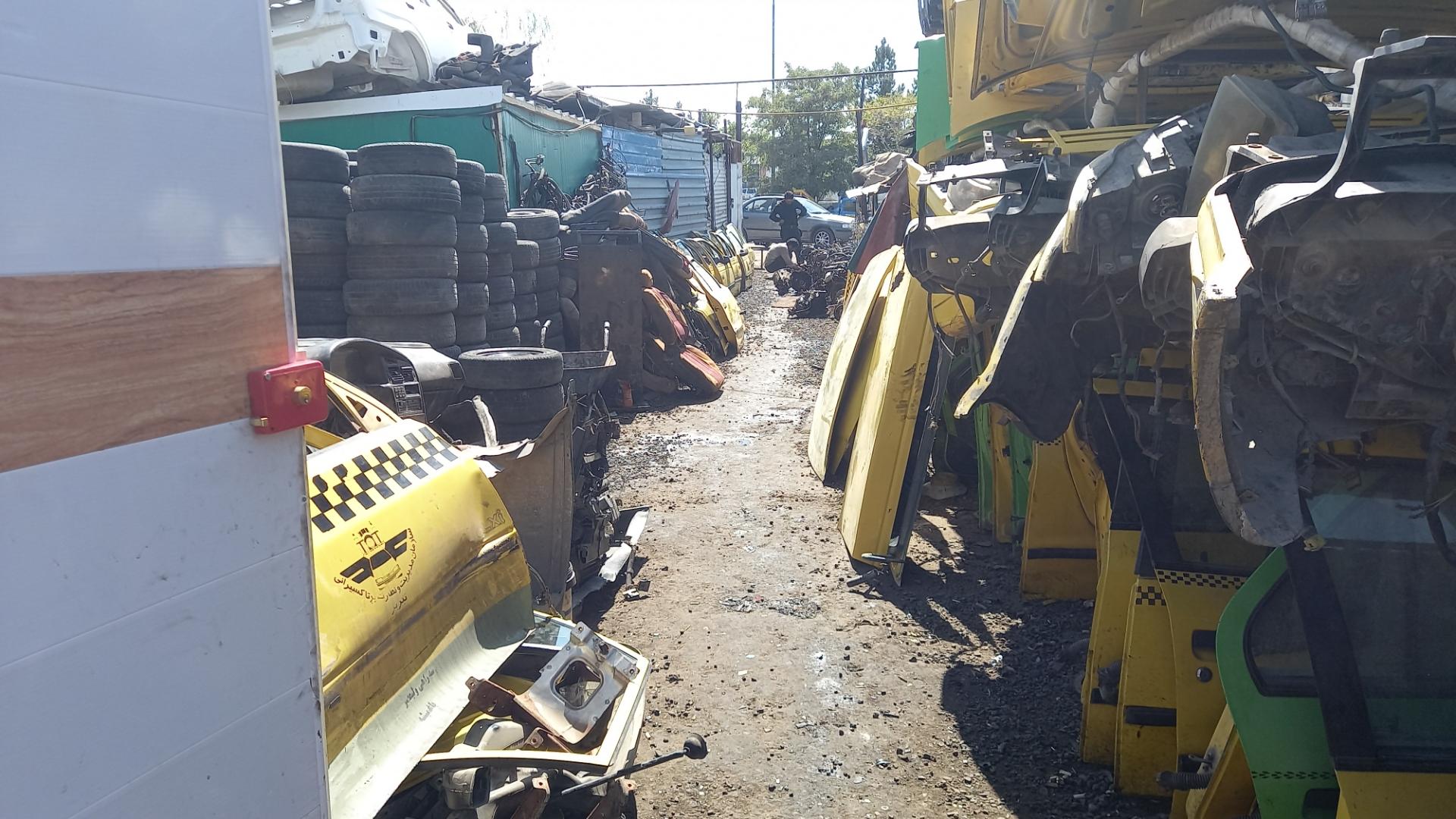 عکس استوک یدک حامد