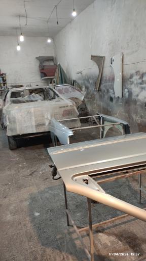 عکس رنگ آمیزی اتومبیل عباس