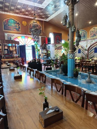 عکس رستوران شاه عباسی