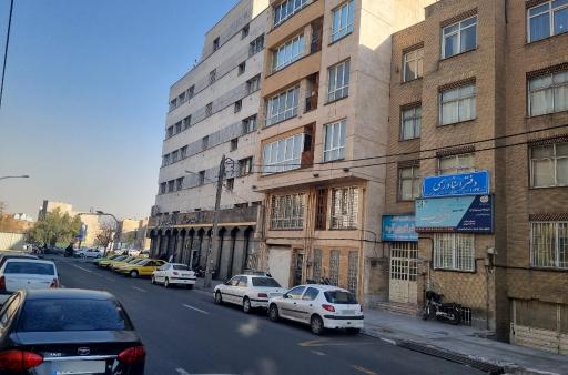 عکس دفترخانه اسناد رسمی ۱۰۶۷ تهران