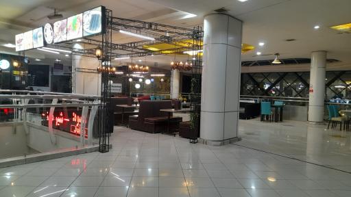 عکس کافی شاپ گل یخ