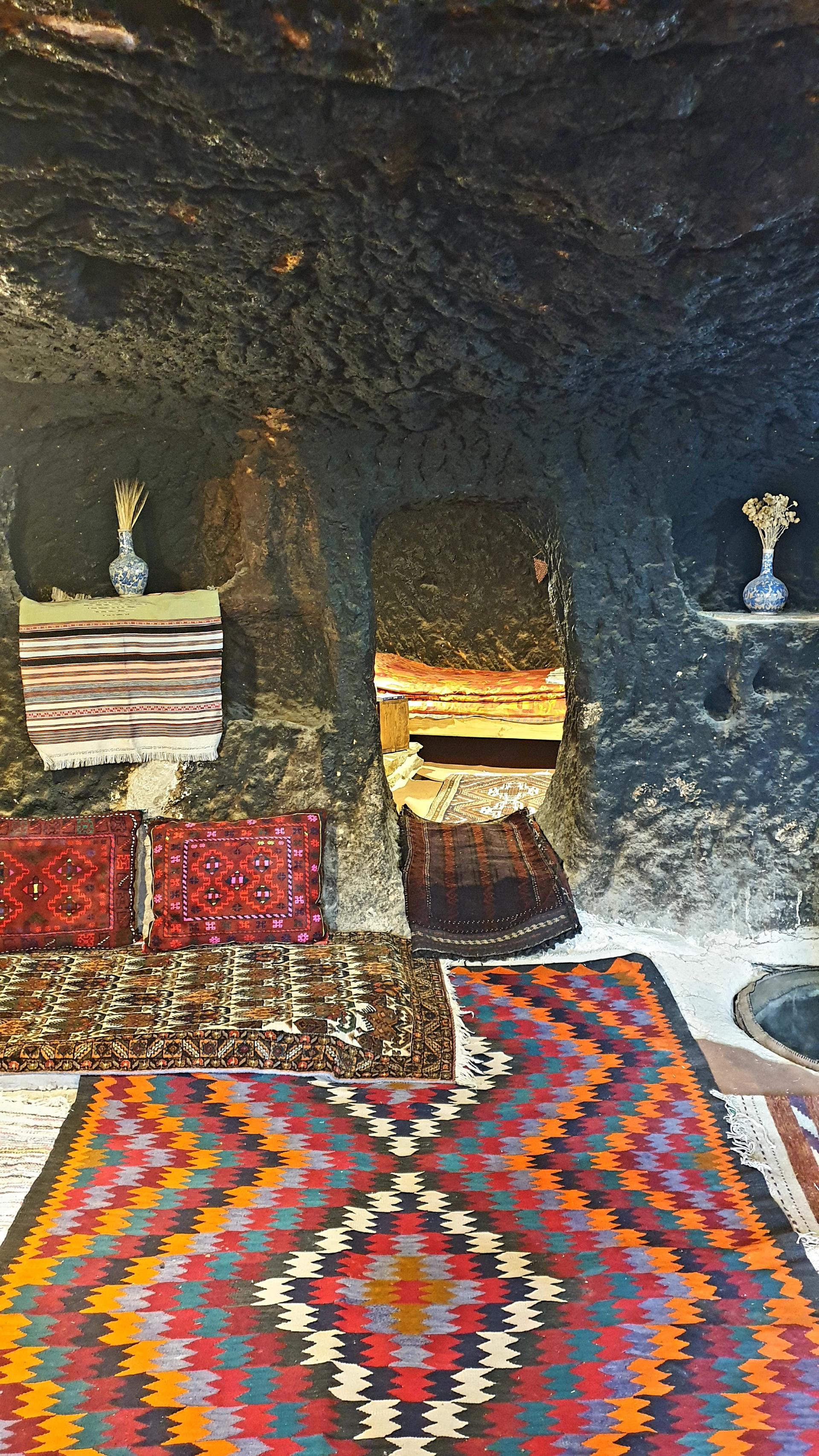 عکس اقامتگاه بومگردی میمندمون