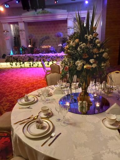 تالار پذیرایی لوتوس