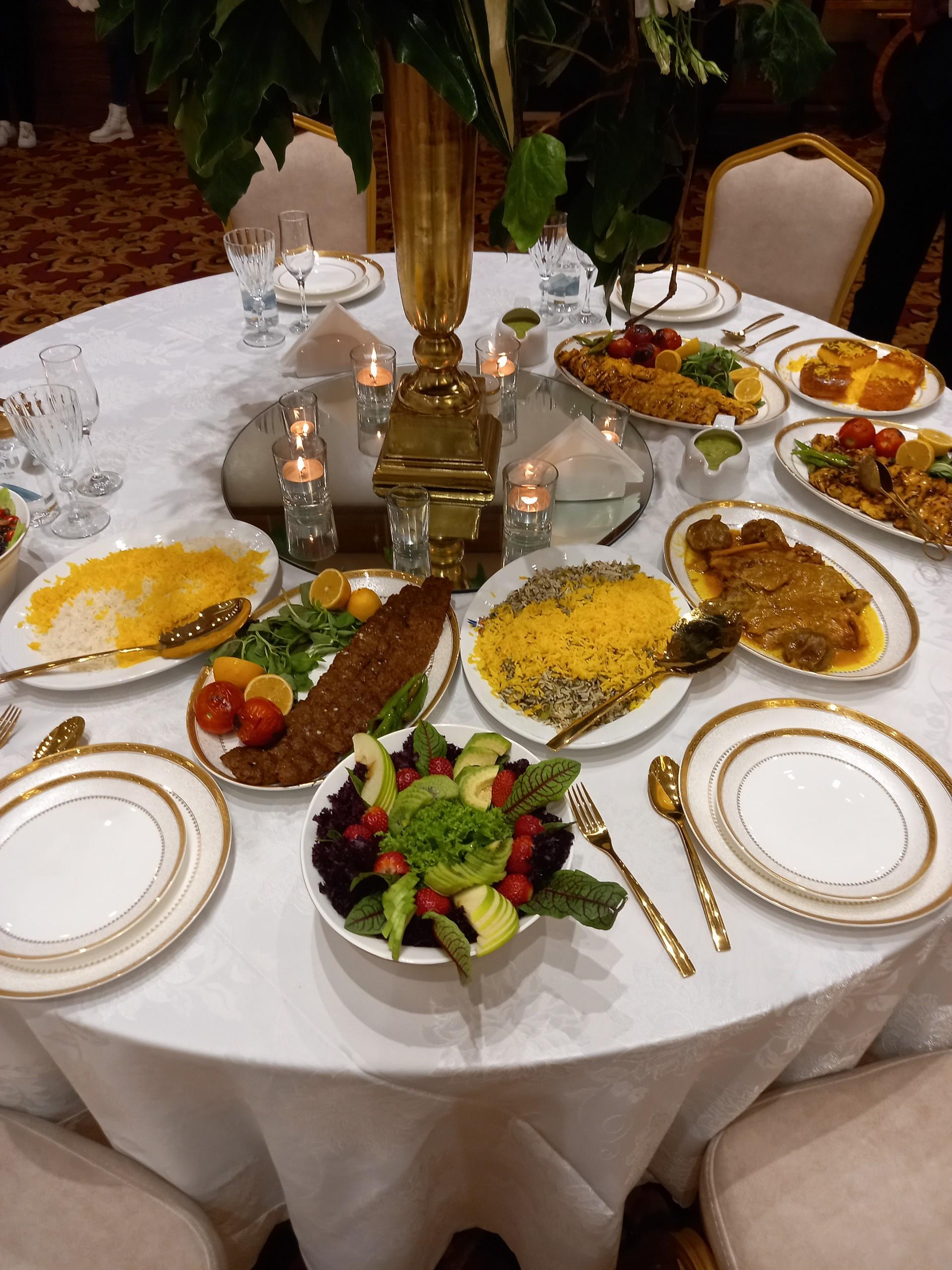 عکس تالار پذیرایی لوتوس