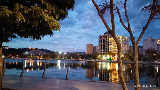 عکس دریاچه کیو