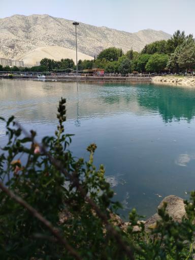 عکس دریاچه کیو