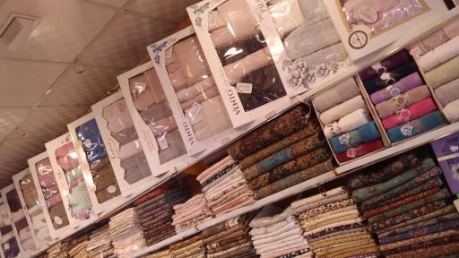 عکس حوله سرای باران