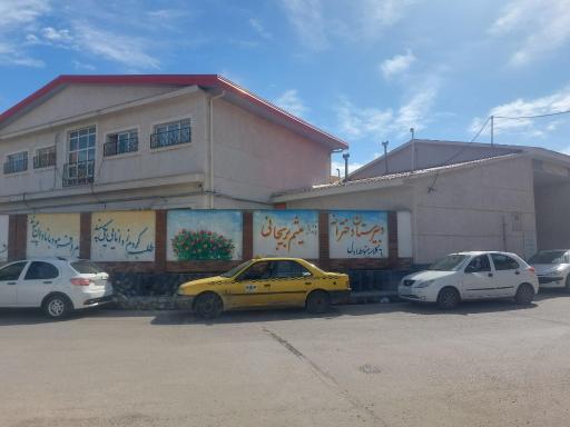 عکس دبیرستان دخترانه بریجانی