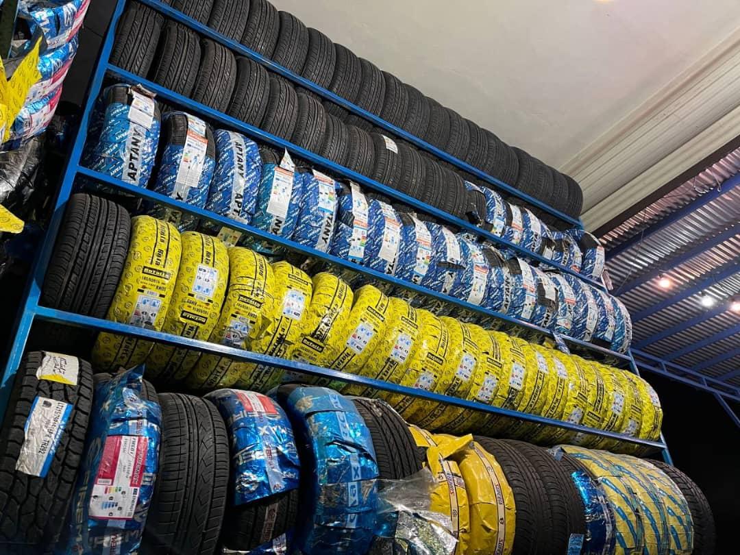 عکس جهان لاستیک گلابی