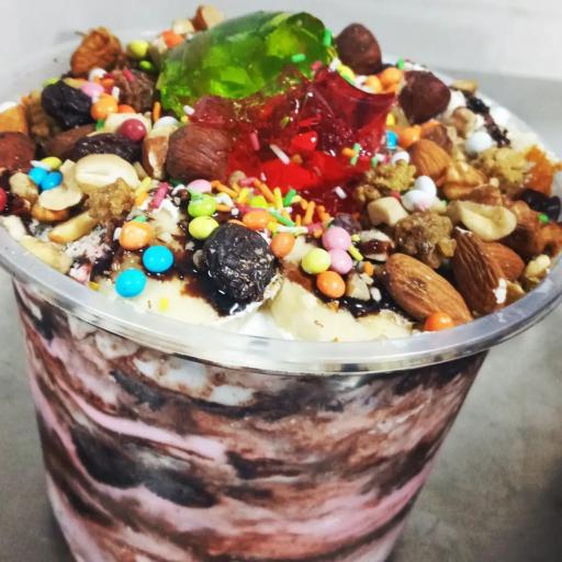 کافه بستنی گناوه