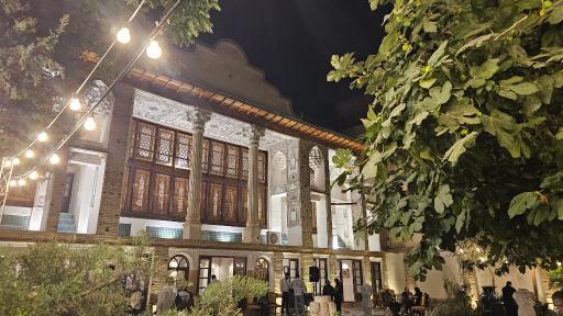 عکس کافه رستوران عمارت صدراعظم (خانه تاریخی امام جمعه)
