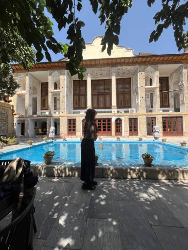 عکس کافه رستوران عمارت صدراعظم (خانه تاریخی امام جمعه)