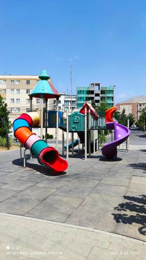 عکس بوستان خلج فادیا