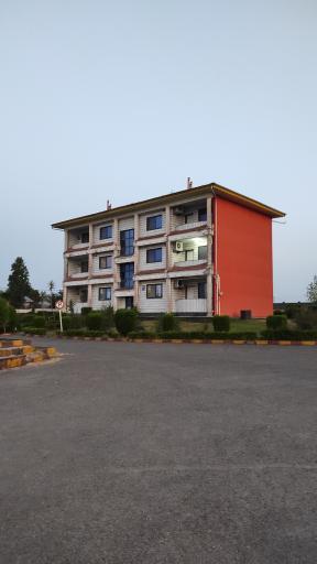 عکس مجموعه فرهنگی ورزشی کارگران سنگاچین