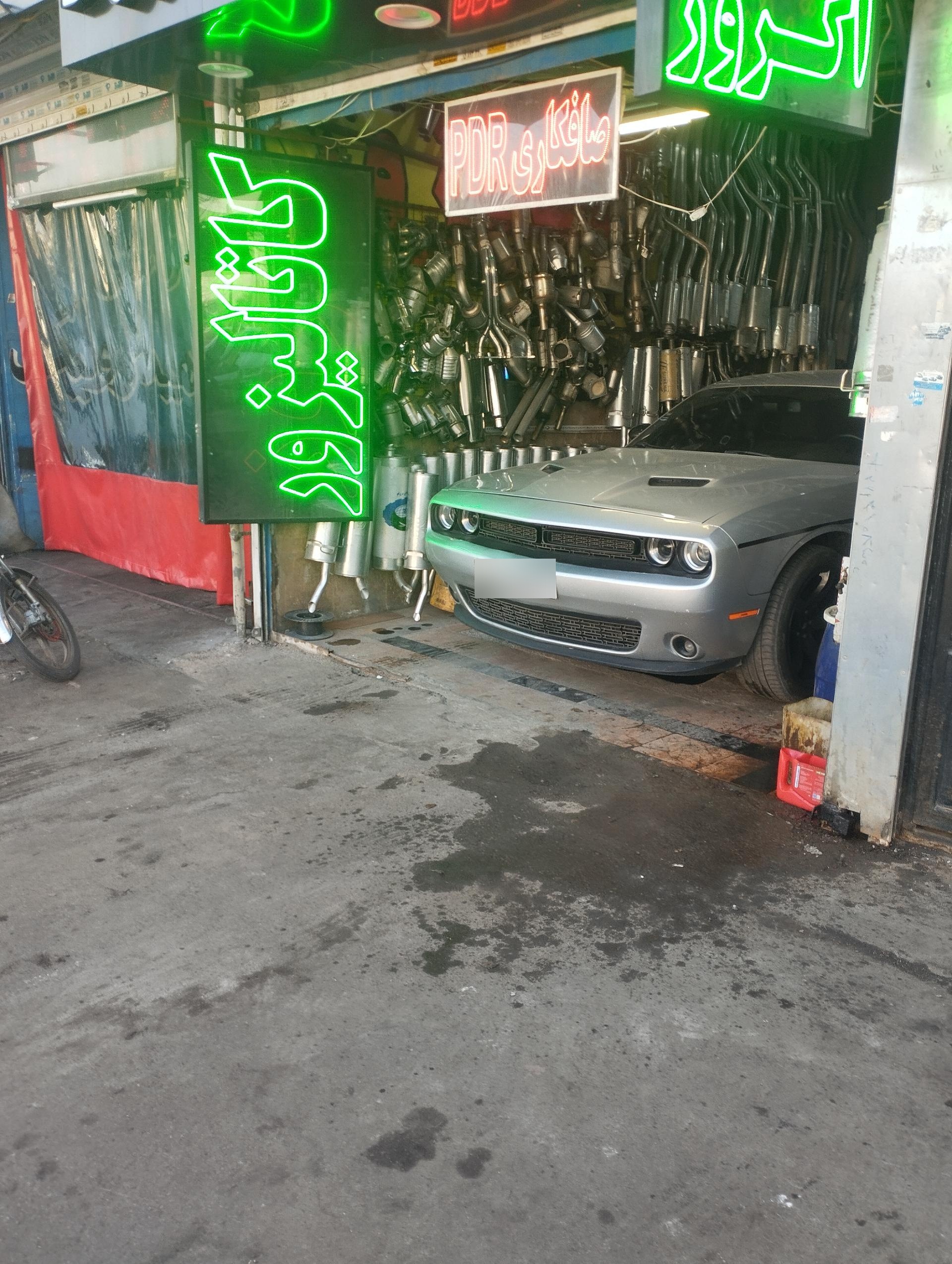 عکس خدمات خودرویی میرنژاد 