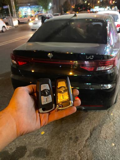 عکس خدمات قفل و کلید مهران