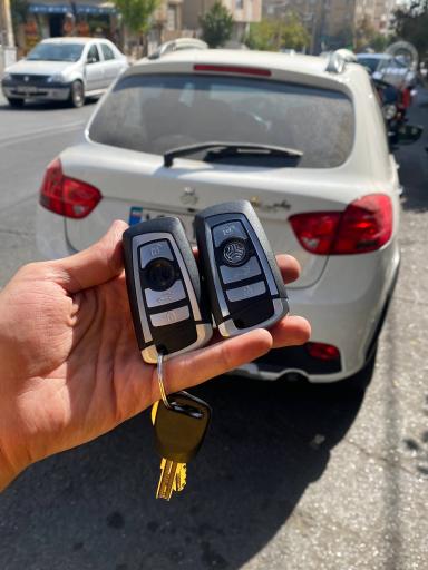 عکس خدمات قفل و کلید مهران