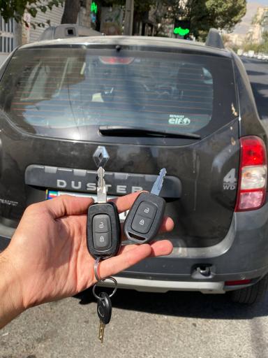 عکس خدمات قفل و کلید مهران