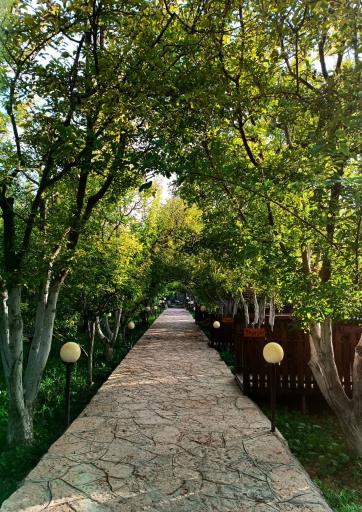 اقامتگاه بومگردی کلبه باغ