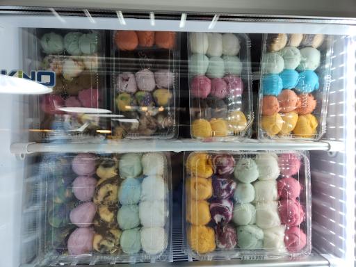 عکس بستنی شاد