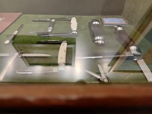 عکس موزه خط و کتابت میرعماد