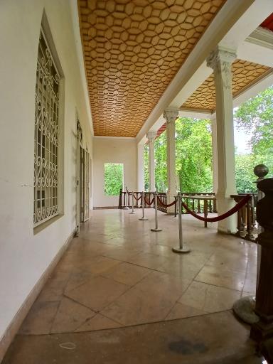 عکس موزه خط و کتابت میرعماد