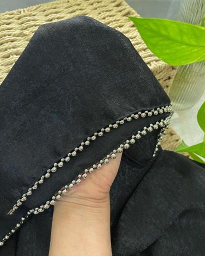 عکس آویساشاپ