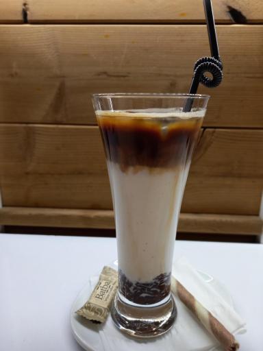 عکس کافه کتابشهر تبریز