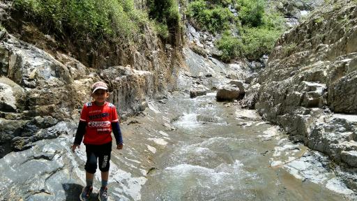 عکس آبشار قره‌ سو